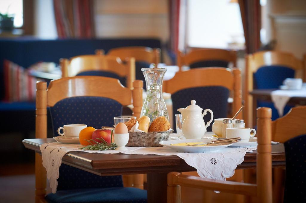 Hotel Zur Post Bad Koetzting Bagian luar foto
