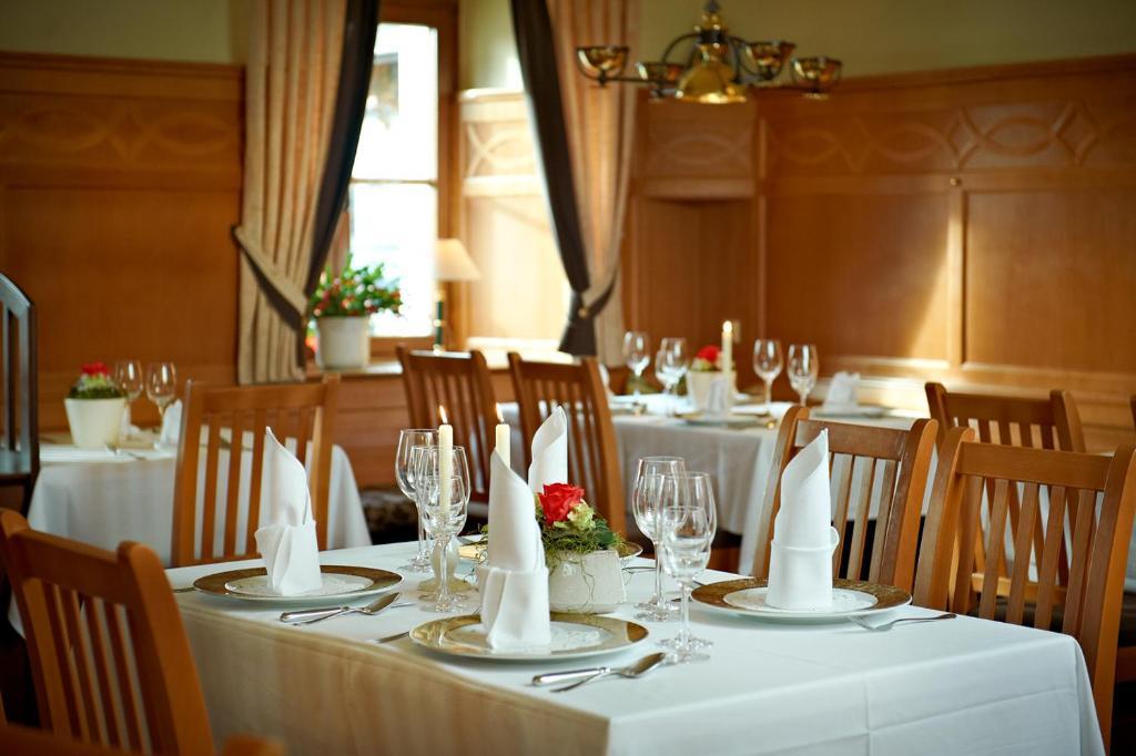 Hotel Zur Post Bad Koetzting Bagian luar foto