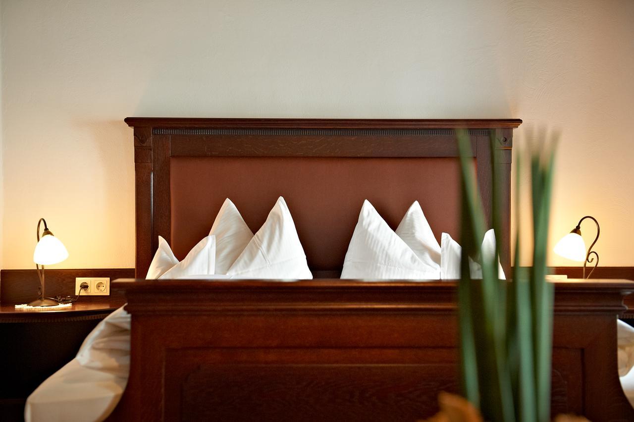 Hotel Zur Post Bad Koetzting Bagian luar foto